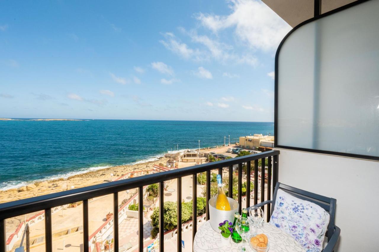 Islet Promenade Seafront Family Apartment With 2 Balconies By Getawaysmalta 圣保罗湾城 外观 照片